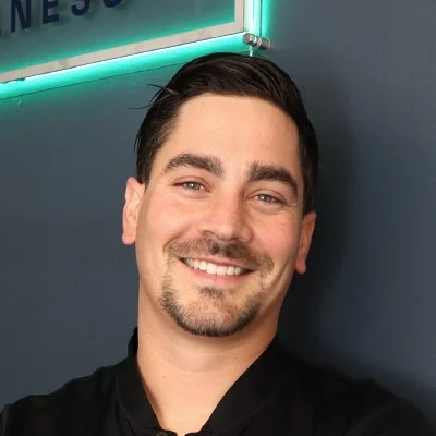 Chiropractor Basehor KS Dennis Lindsay